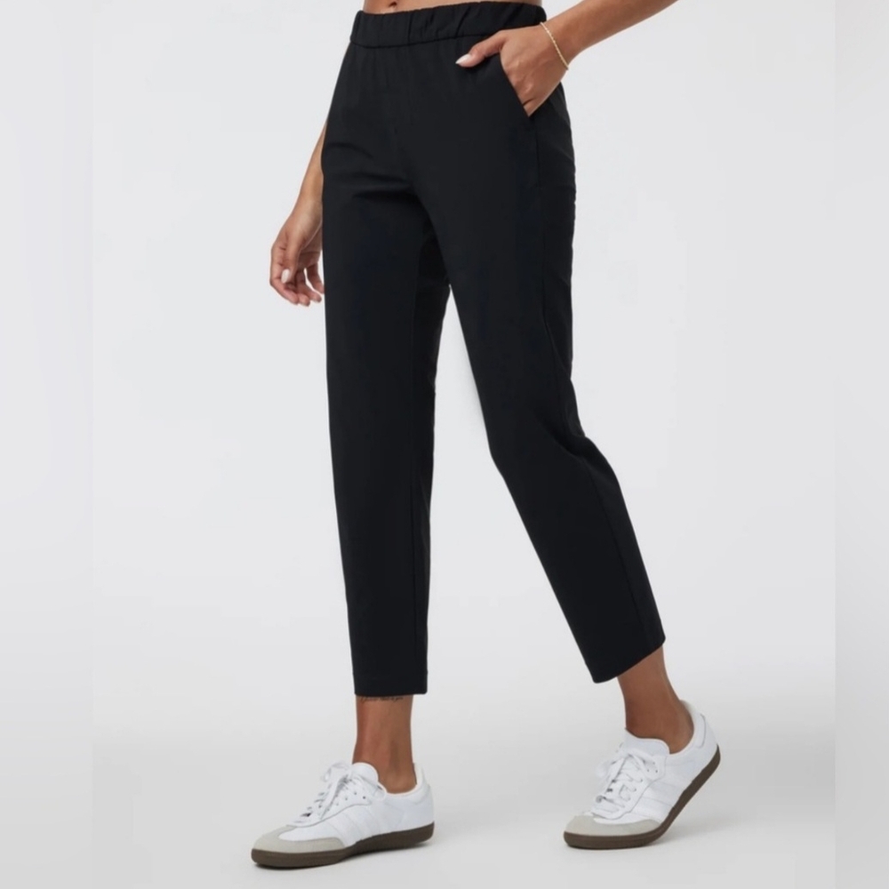 Vuori Miles Ankle Pants Women's Size Medium Color Black VW404